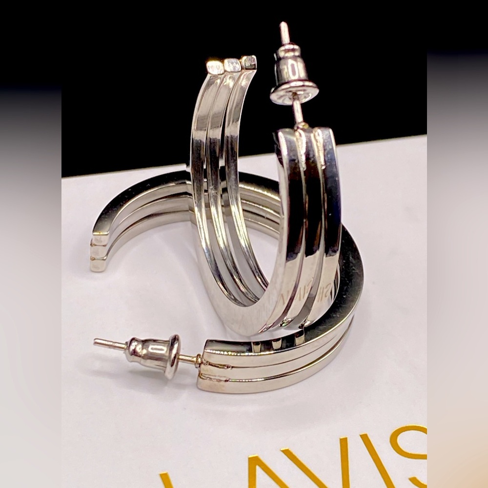 Lavisa Chunky Hoop Earrings 30mm SilverTone NIB